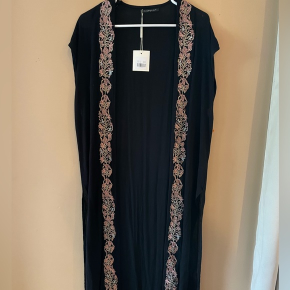 Long Floral Cardigan Shawl NWT - Picture 1 of 6